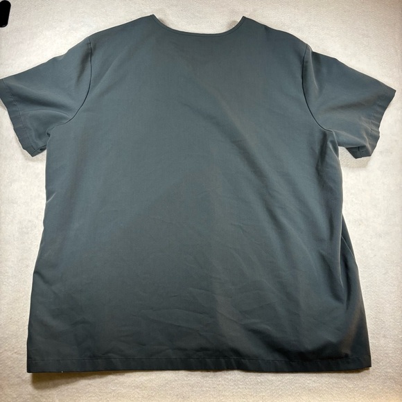 Figs Men’s Leon Three Pocket V-Neck Scrub Top Graphite Gray Size 3XL PO #5633 - Picture 5 of 5